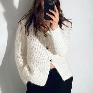 NWT ZARA Cozy White Knit Sweater